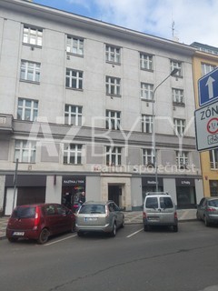 Pronájem bytu 2+kk, 42m2, OV, ulice Kafkova, Praha 6 - Dejvice - Fotka 10