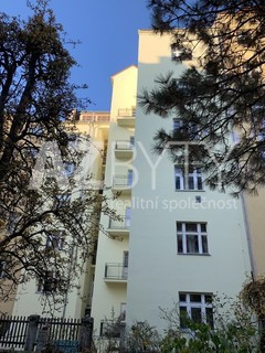 Pronájem bytu 2+1, OV, 62 m2, ulice Moravská, Praha - Vinohrady - Fotka 2