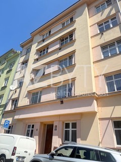 Prodej bytu 1+1, OV, 42 m2, ulice Jugoslávských partyzánů, Praha 6 - Fotka 1