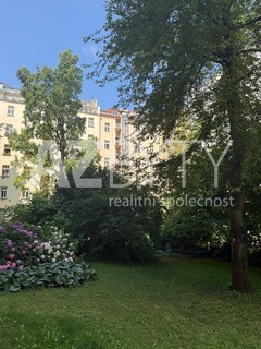 Pronájem bytu 1+kk, 29 m2, ulice Jaselská , Prah 6- Bubeneč - Fotka 1