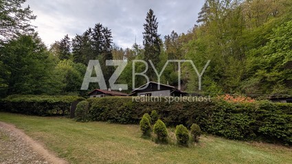 Prodej chaty 3+kk s druhou chatou 2+kk pro větší rodinu, nebo hosty v naprostém soukromí u Chocerad - Fotka 1