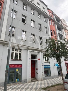 Pronájem bytu 1+kk, 29 m2, ulice Jaselská , Prah 6- Bubeneč - Fotka 1